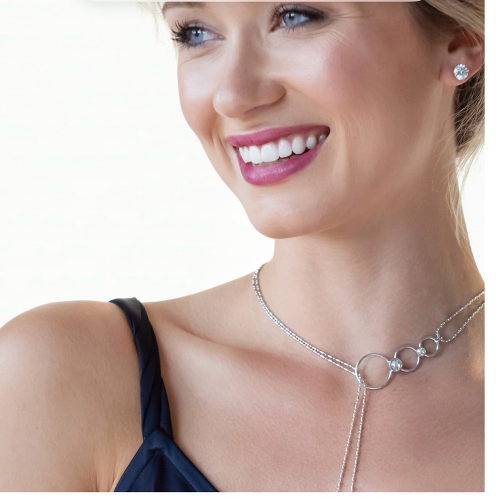 Touchstone crystal necklace, excellent condition.